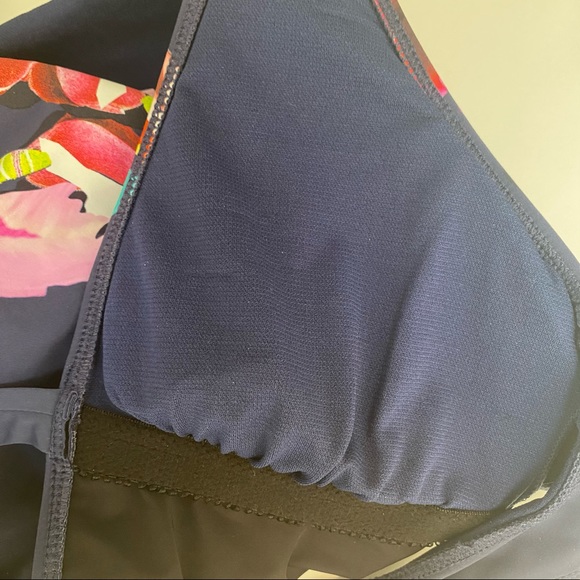 Kenneth Cole One Piece Tummy Toner Swimsuit NWT - Picture 5 of 13